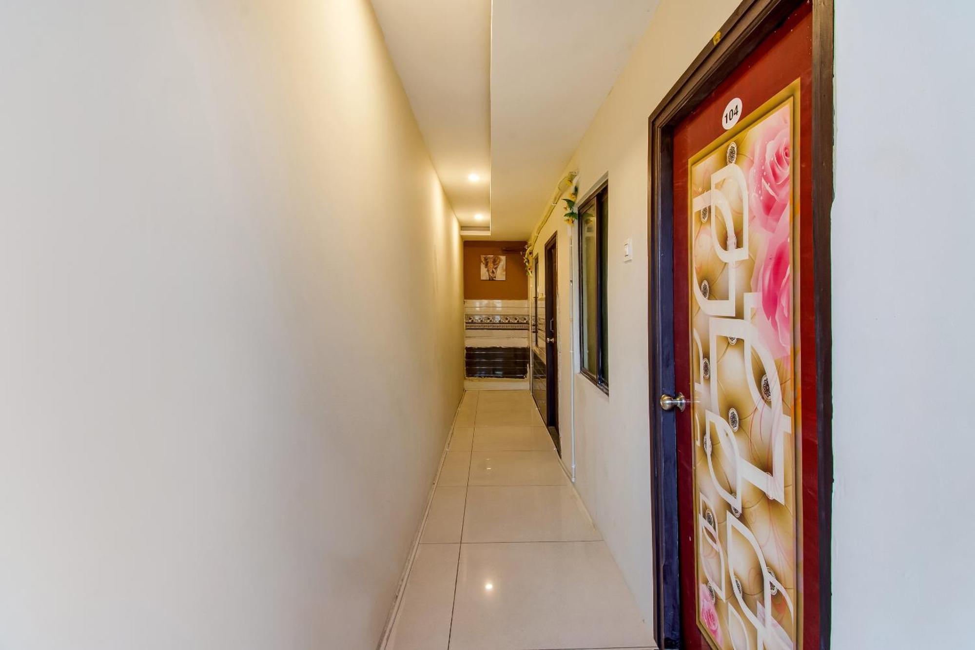 โอโย 62037 อักศัย เนสต์ Hotel วิเจยาวารา ภายนอก รูปภาพ